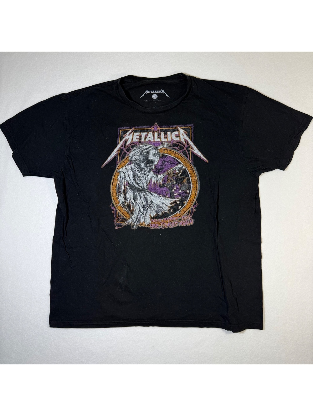 Metallica Graphic T-Shirt — Size XL